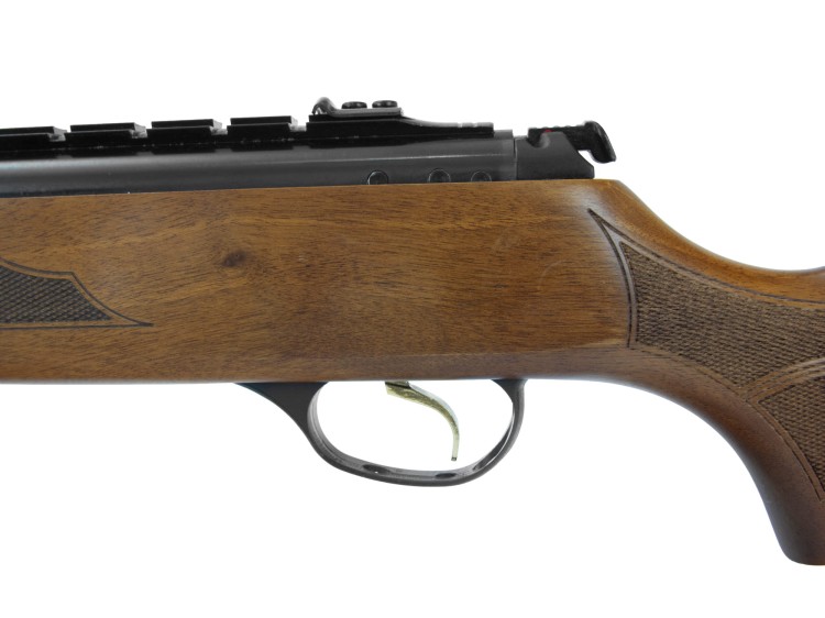 fb23404278529f0cc38b24bc609e0dc4