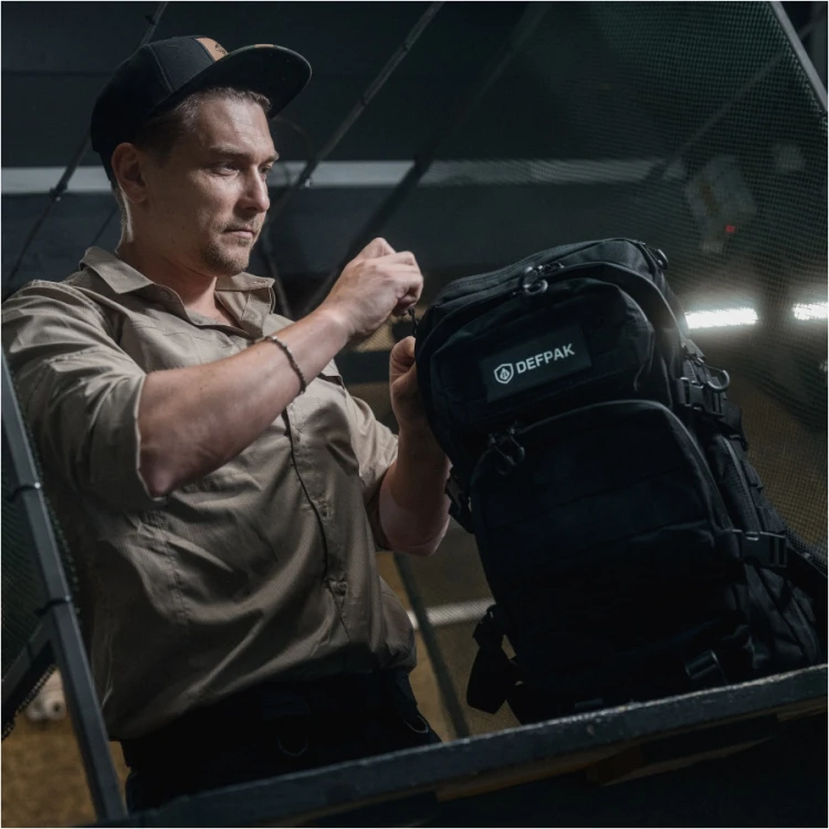plecak-taktyczny-defpak-ranger-36-l-czarny-8abc0551e55e4275b4eea08880d49857-87db14dd.jpg